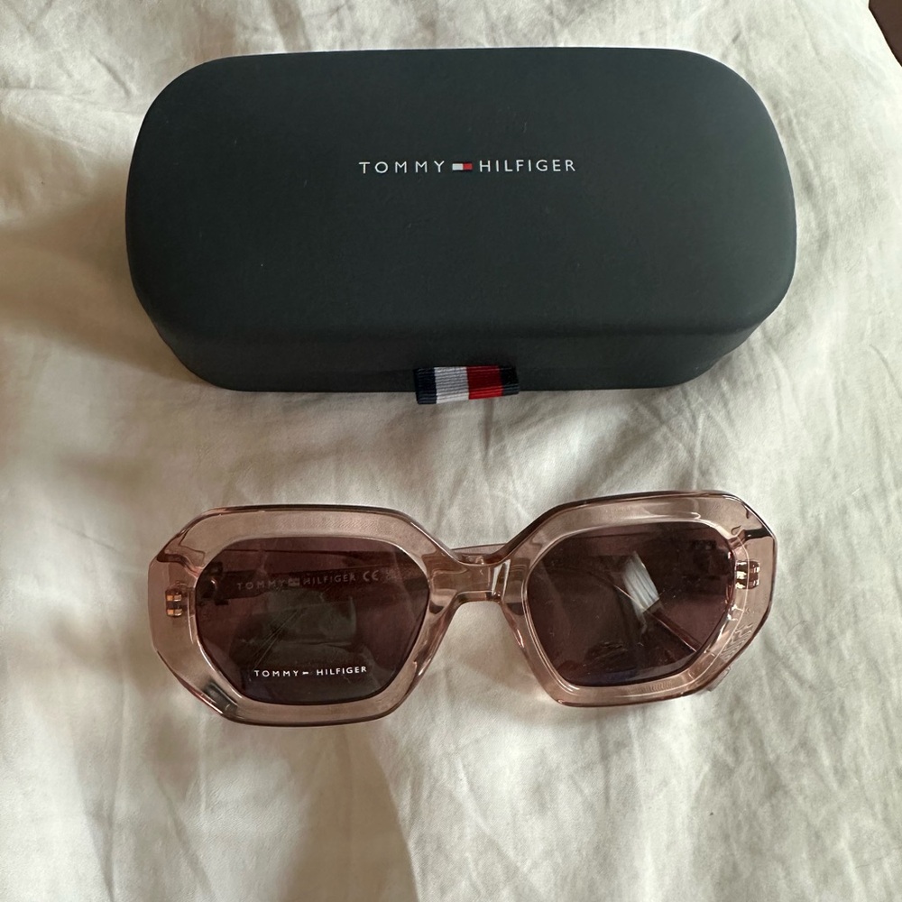 Tommy Hilfiger™ TH 2155/S Sunglasses